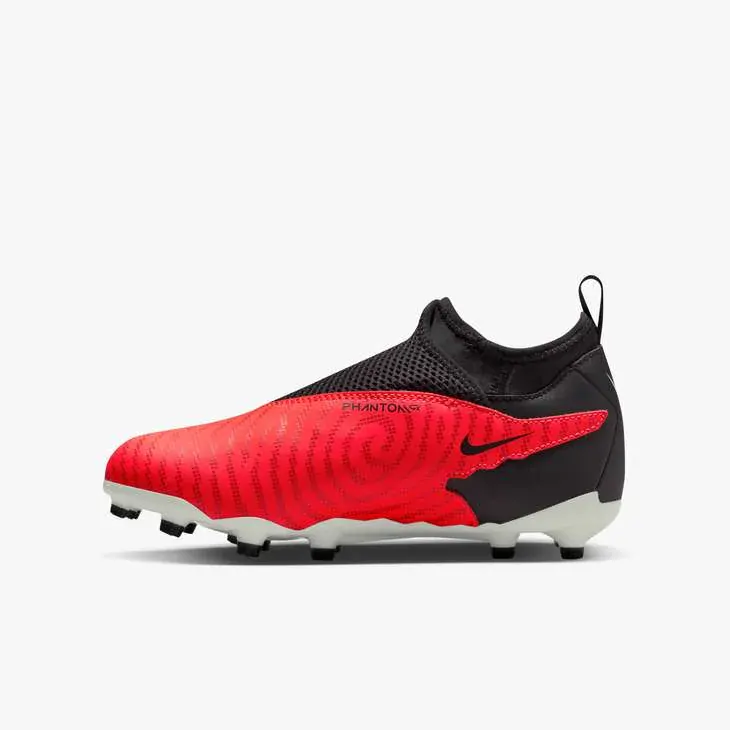 Nike Phantom GX Academy DF FG/MG