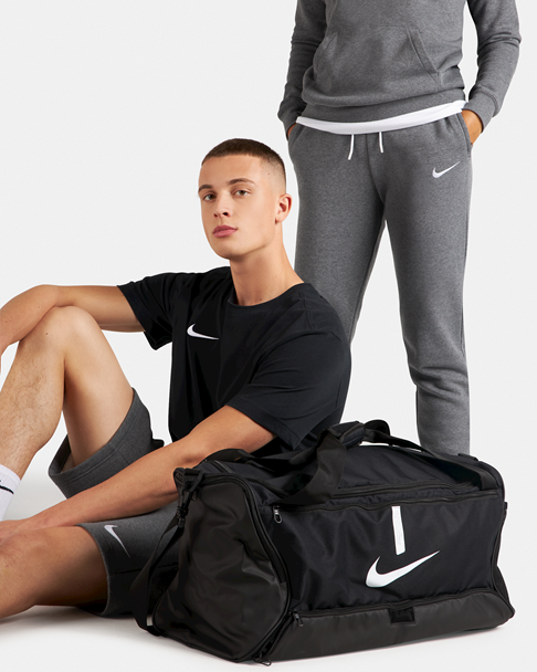  Nike Academy Team L